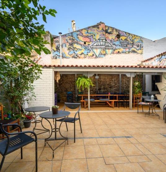 Dioskouros Hostel Athens Ngoại thất bức ảnh