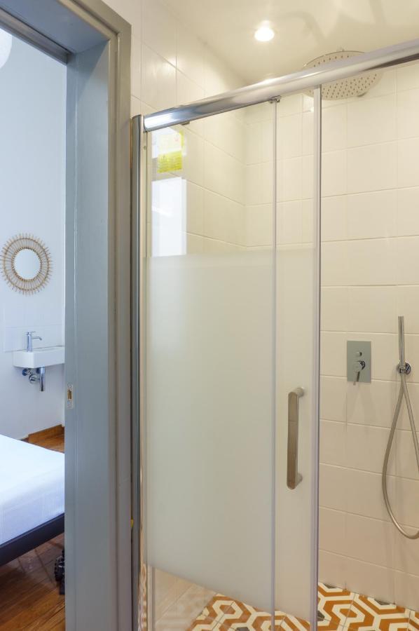 Dioskouros Hostel Athens Ngoại thất bức ảnh