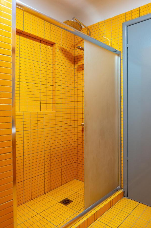 Dioskouros Hostel Athens Ngoại thất bức ảnh