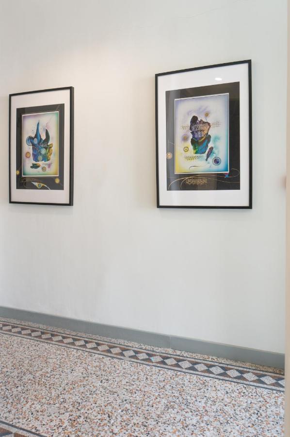 Dioskouros Hostel Athens Ngoại thất bức ảnh