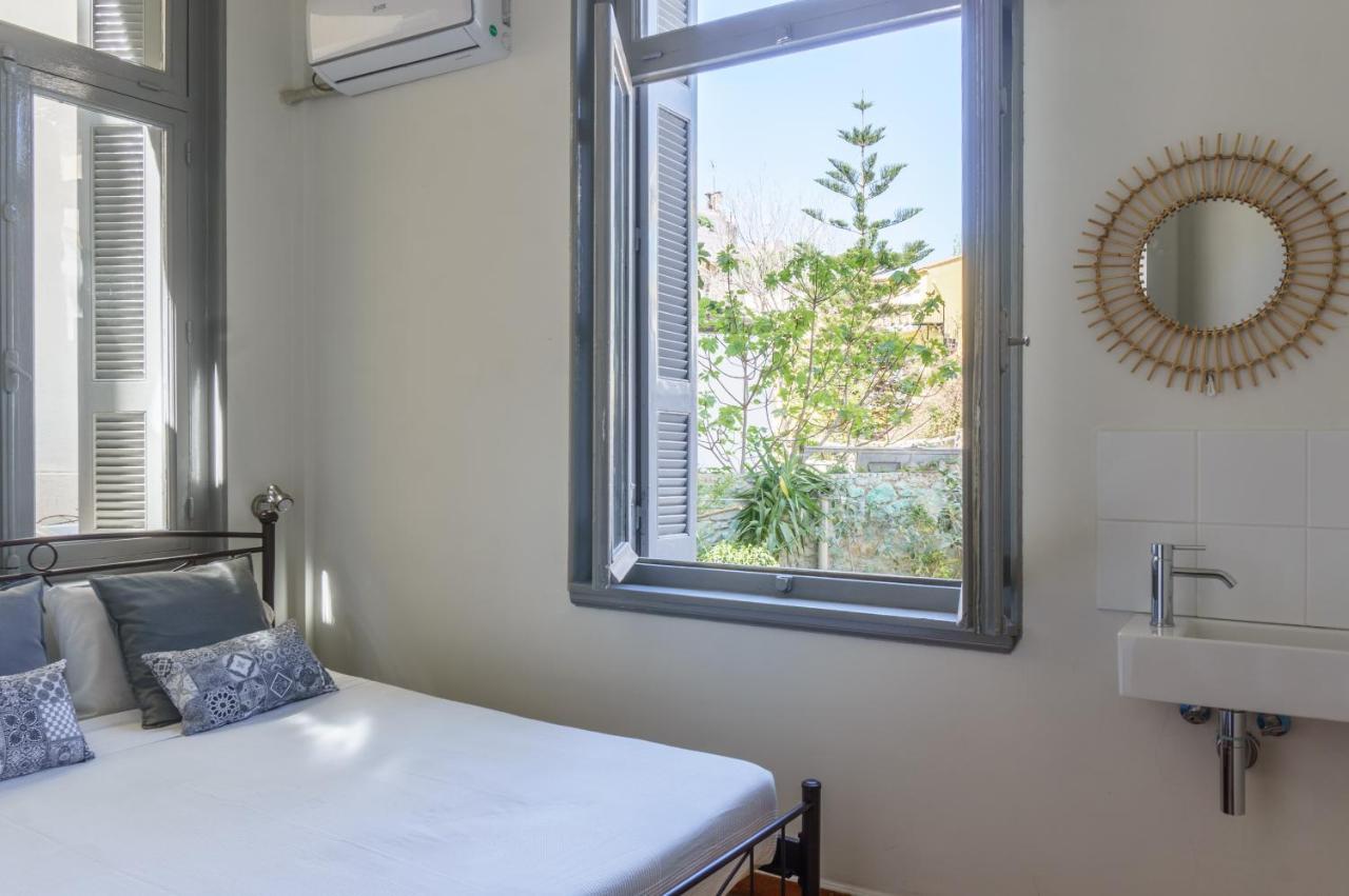 Dioskouros Hostel Athens Ngoại thất bức ảnh