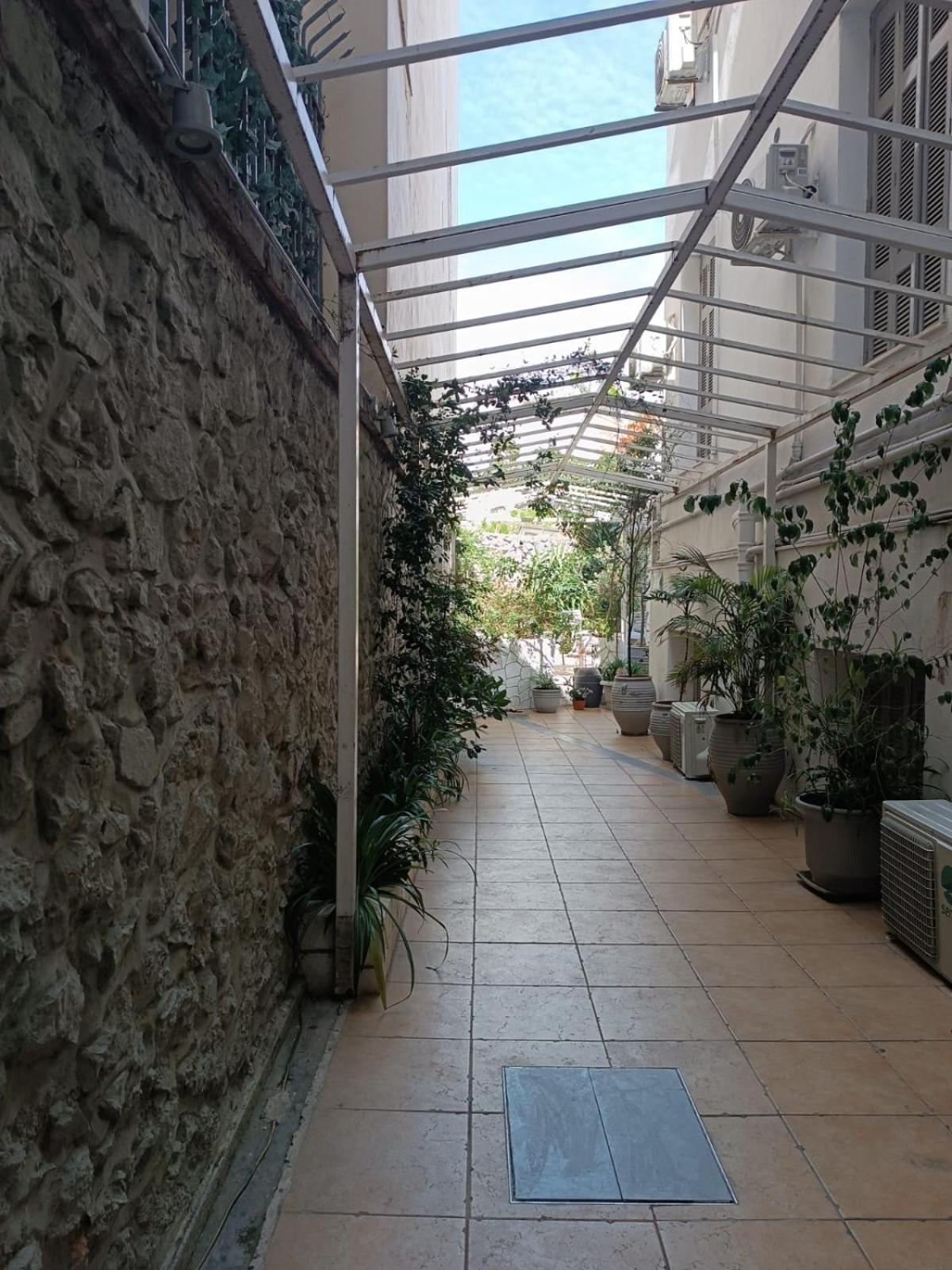 Dioskouros Hostel Athens Ngoại thất bức ảnh